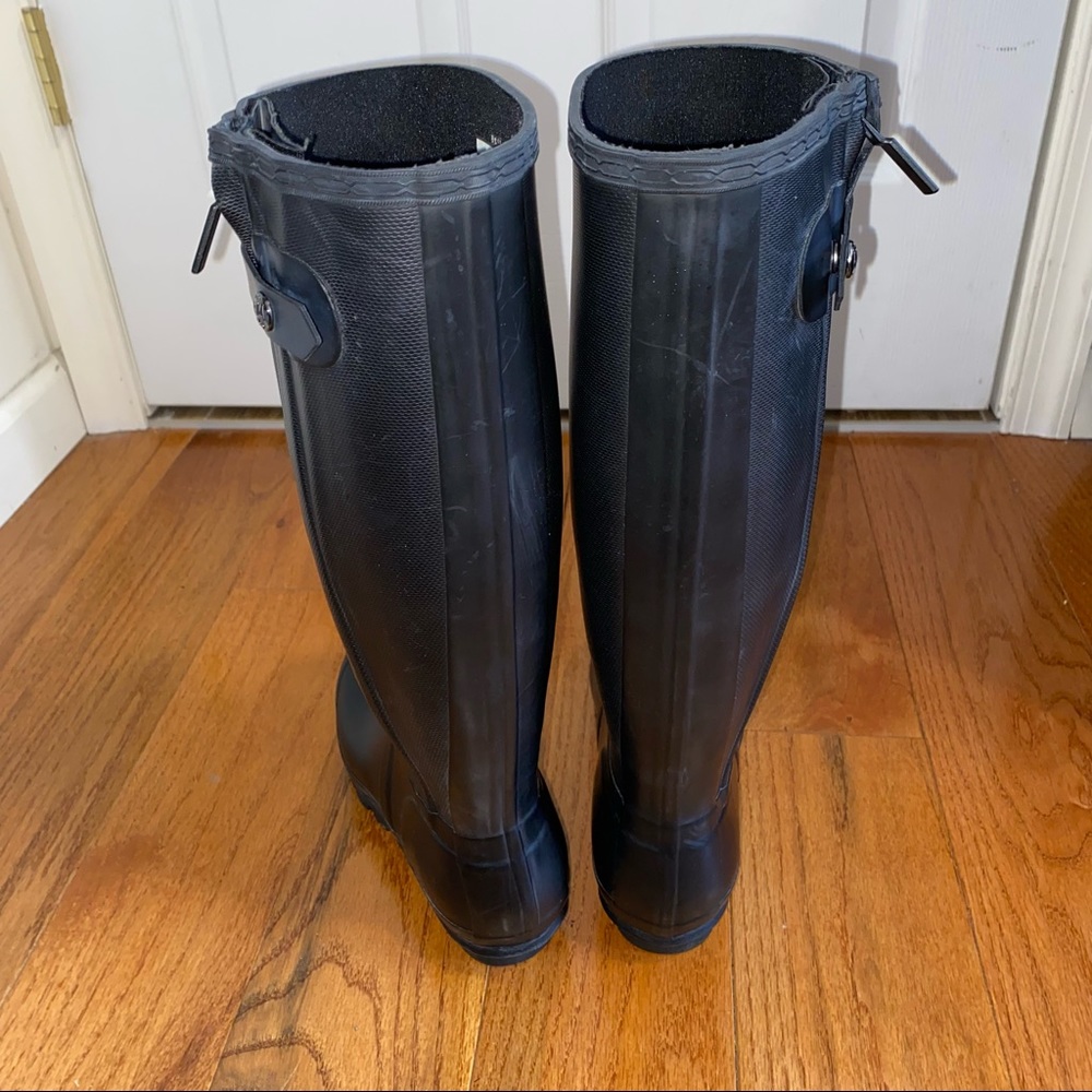 HUNTER WOMEN’S Navy Matte TALL RAIN BOOTS SIZE 8 - Picture 3 of 13